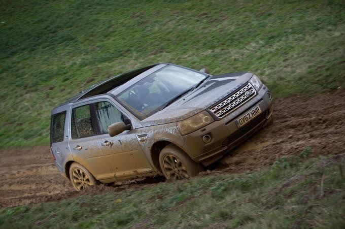 Land Rover Freelander 2 L359 (Petrol)